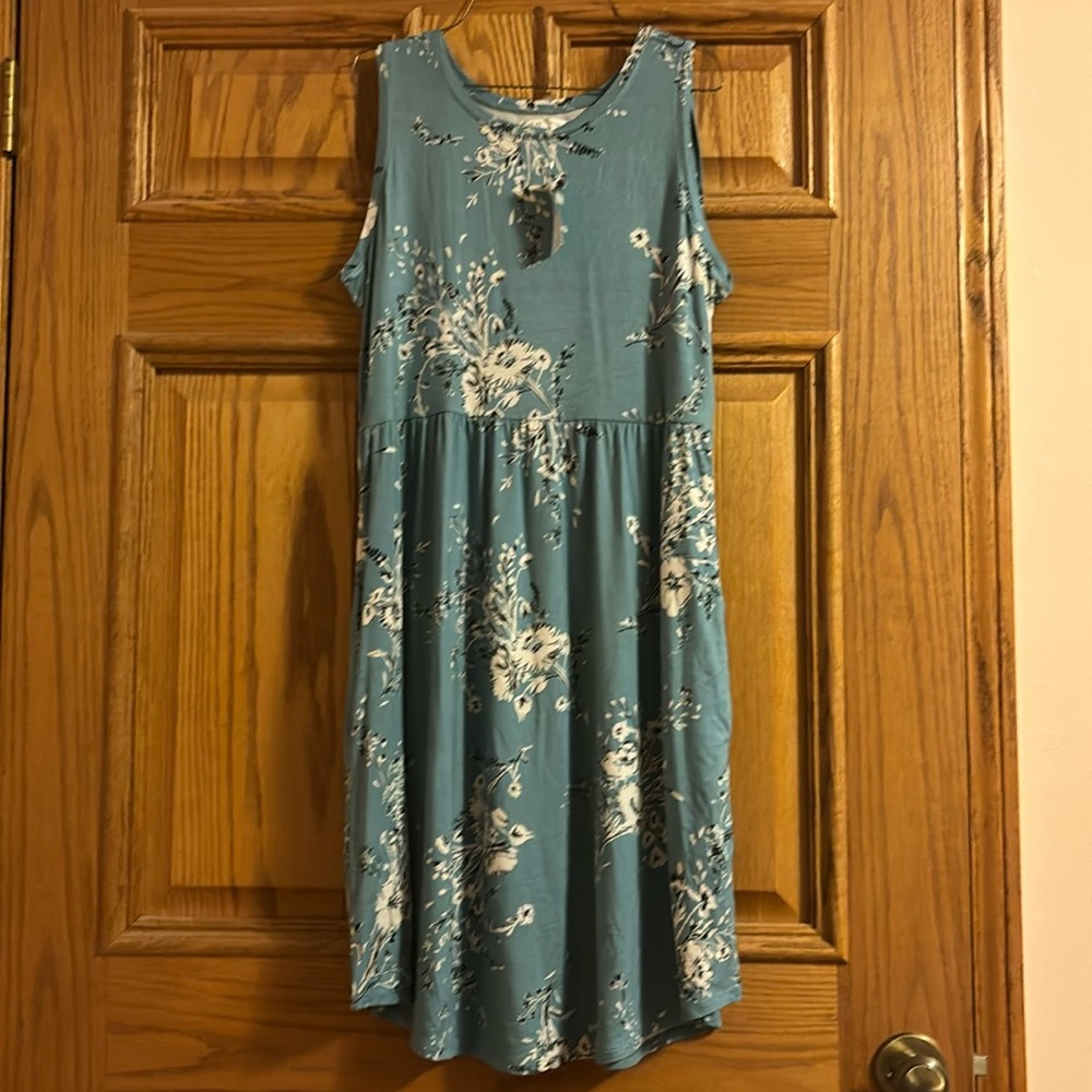 Maurices 24/7 sleeveless swing dress